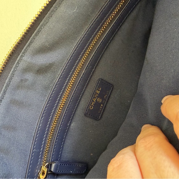 CHANEL 19 Denim Quilted Large Pouch RARE - Picture 2 of 3